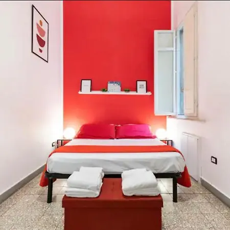 Al Porto - With Terrace - Heart Of Center *